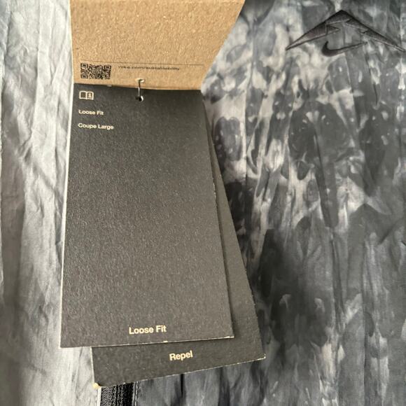 NWT Nike Trail Repel Jacket - Women's Size Medium Athletic Outdoorsy Nature - Picture 6 of 9